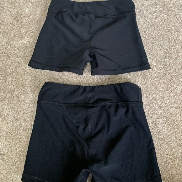 90 Degree Athletic Spandex shorts (Sold together) - Picture 4 of 6